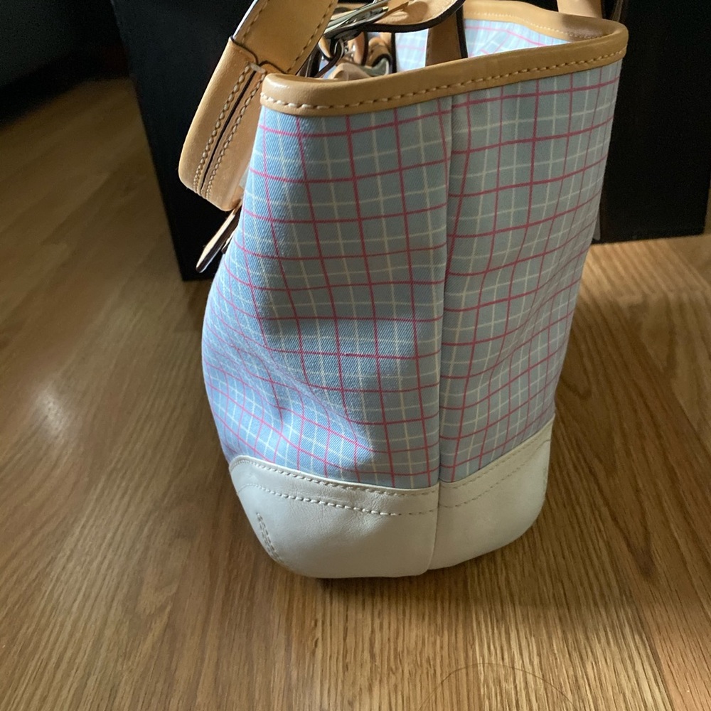 COACH SOHO TATTERSAL TWILL TOTE W/ FLIPFLOP CHARM